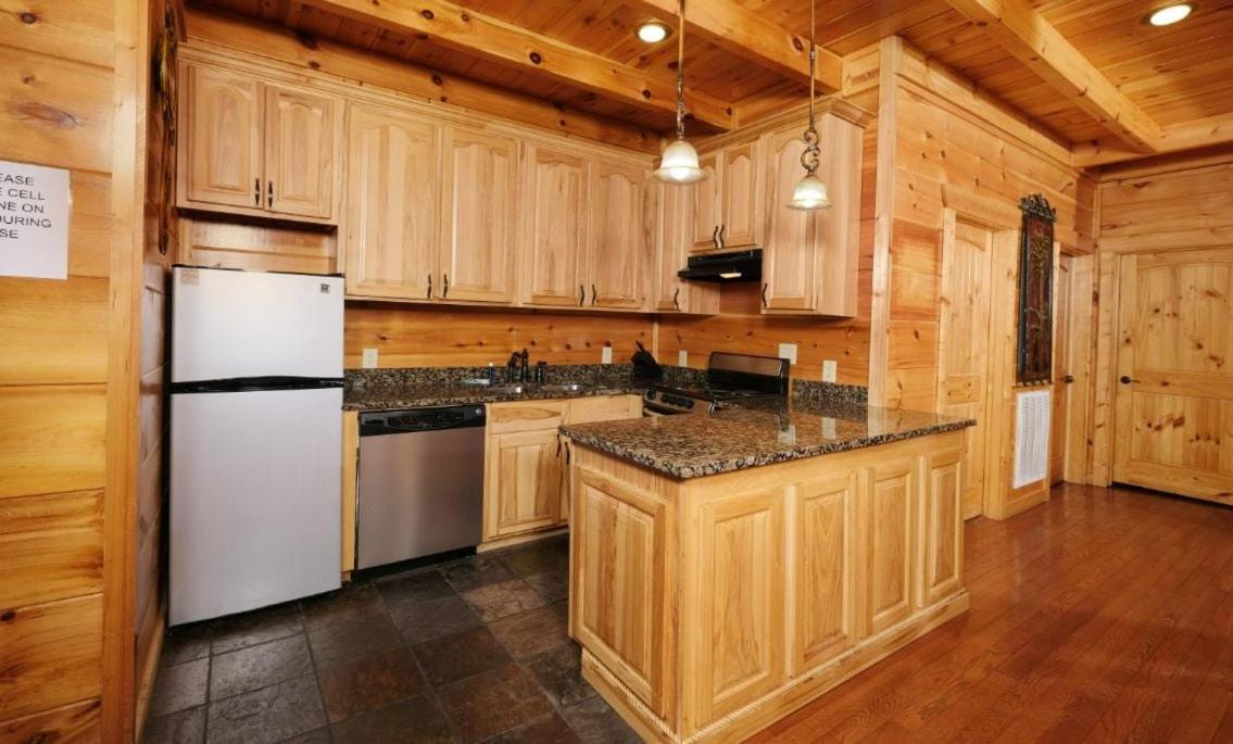 Smoky Vista Lodge Sevierville Esterno foto